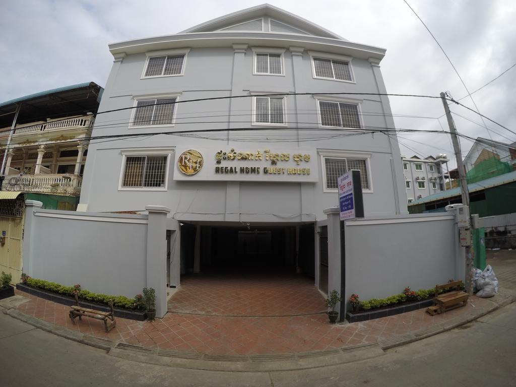 Regal Home Guesthouse พนมเปญ ภายนอก รูปภาพ
