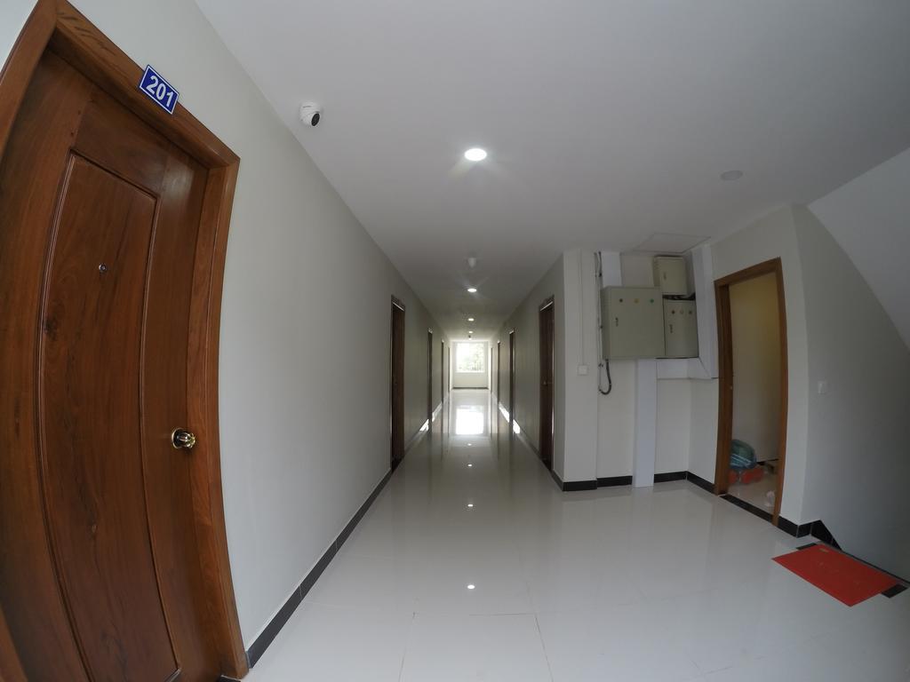 Regal Home Guesthouse พนมเปญ ภายนอก รูปภาพ